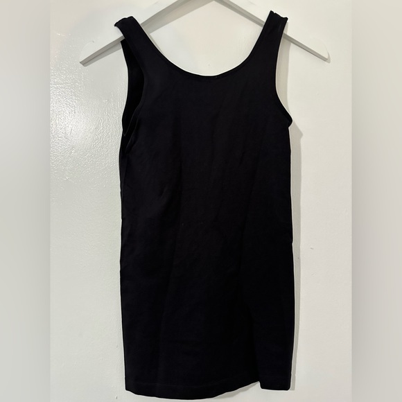 BNWT black tank top - Picture 2 of 2